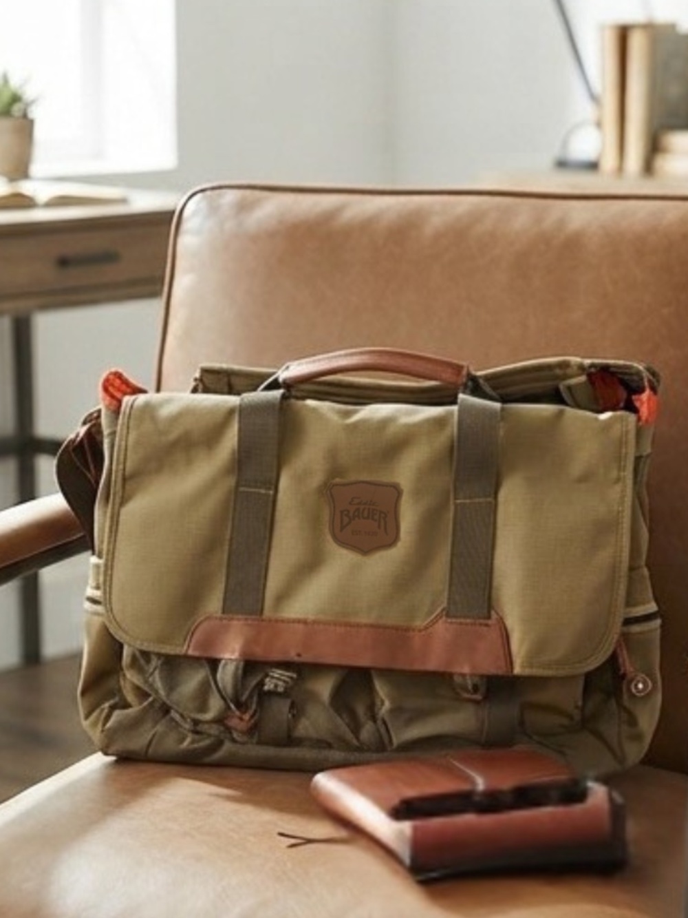 Eddie Bauer Messenger/Laptop/Work Bag